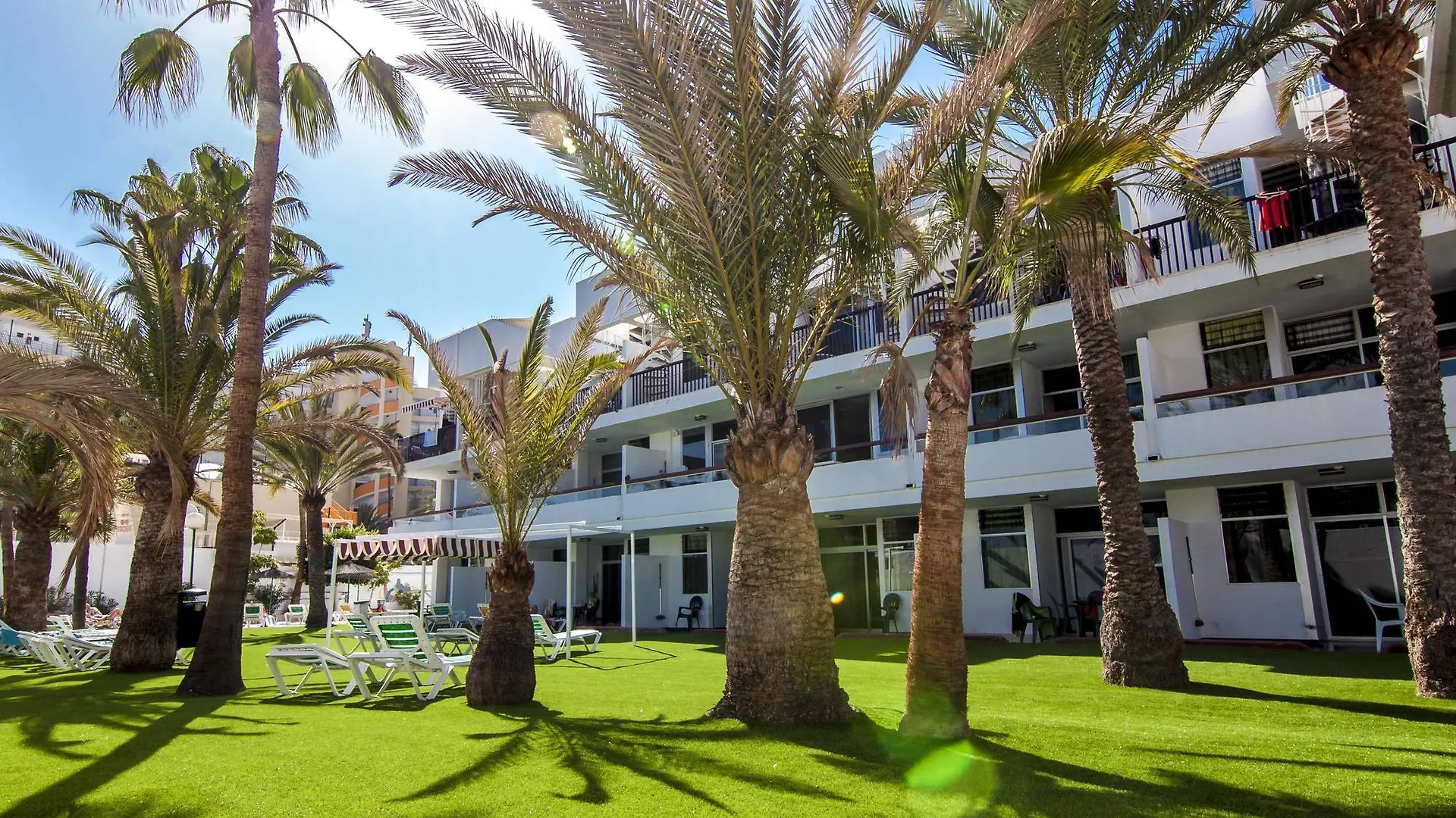 Corona Blanca Playa del Ingles  0*, Playa del Ingles (Gran Canaria)